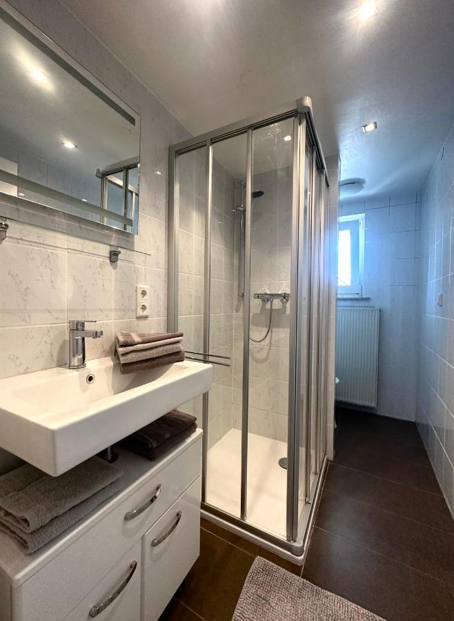 Moderne Ferienwohnung Klosterblick Guxhagen Bagian luar foto